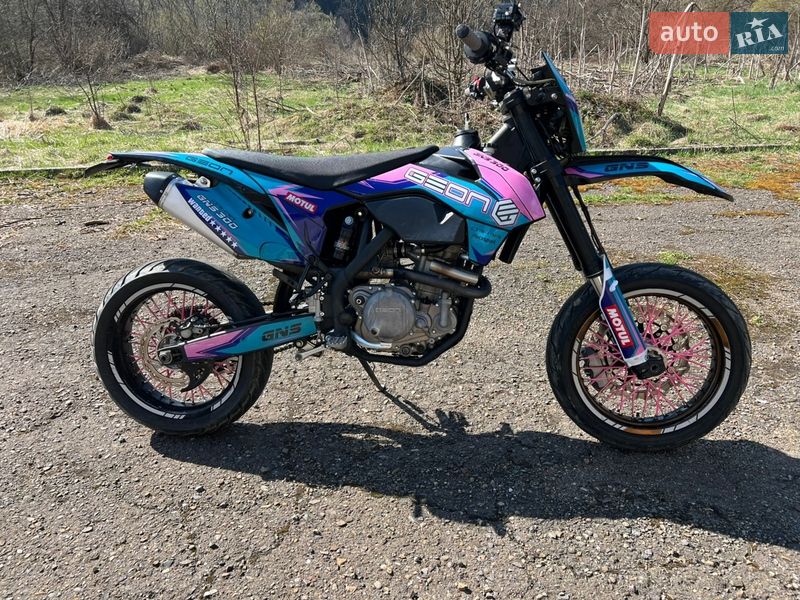 Мотоцикл Супермото (Motard) Geon Dakar GNS 300R
