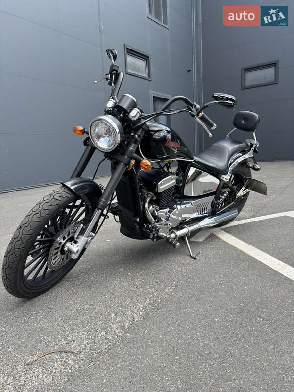 Мотоцикл Круізер Geon Daytona