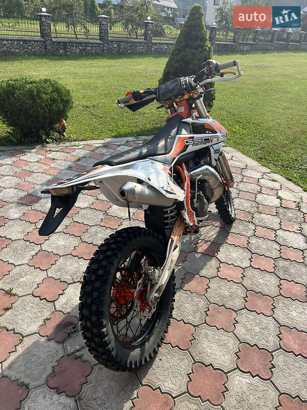 Мотоцикл Позашляховий (Enduro) Geon GN