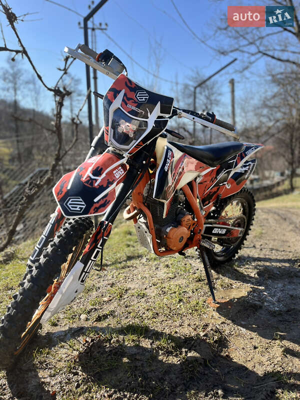 Мото Geon GNS 250