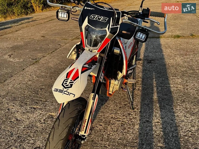 Geon GNS 300 NB Motard 2024