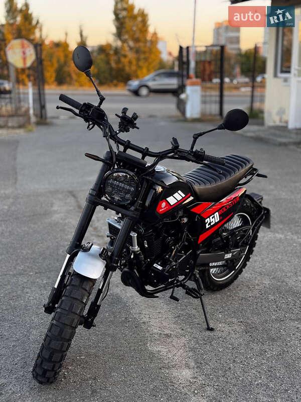 Мотоцикл Классик Geon Rockster