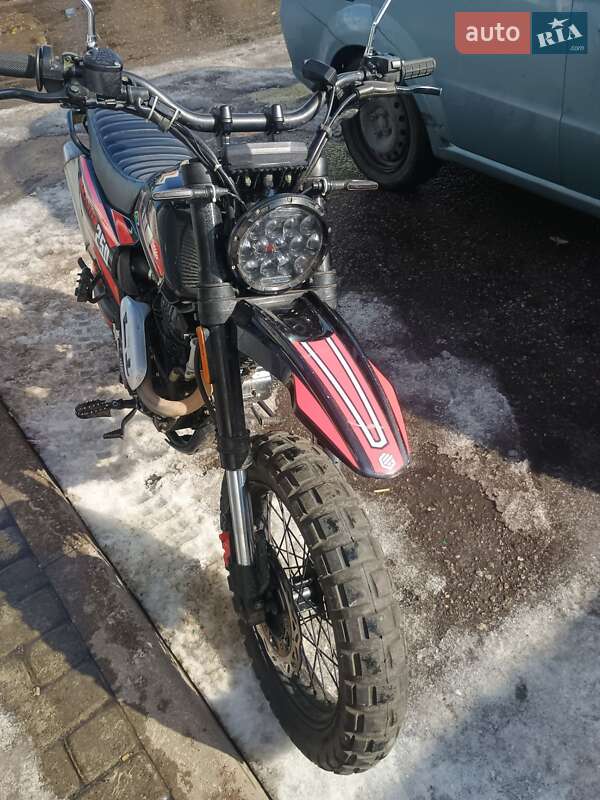 Мотоцикл Туризм Geon Rockster