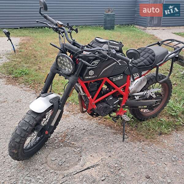 Мотоцикл Без обтікачів (Naked bike) Geon Scrambler 250