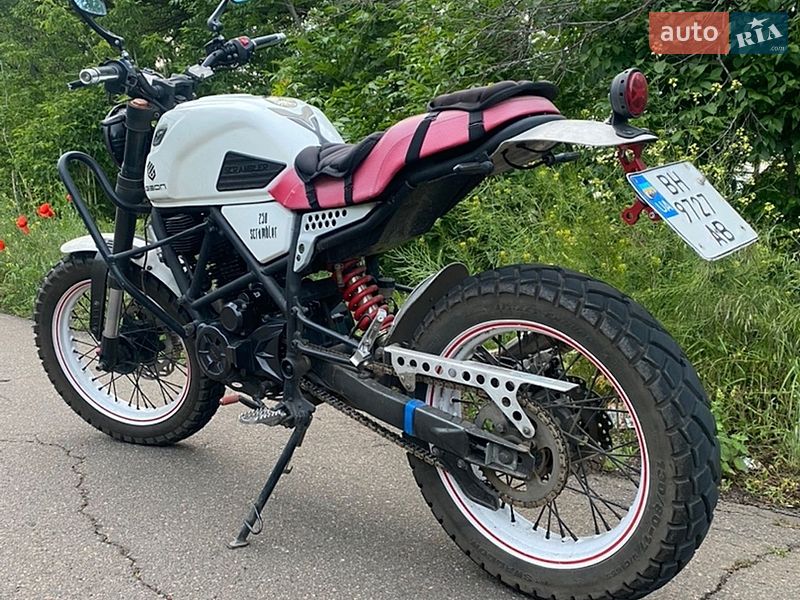 Мотоцикл Внедорожный (Enduro) Geon Scrambler 250