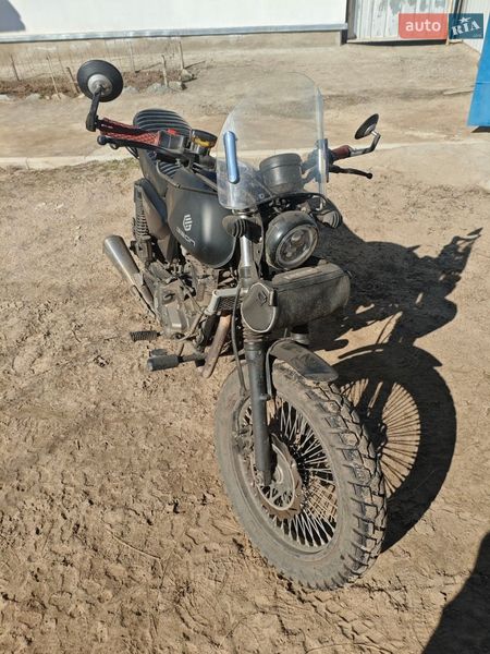 Мото Geon Scrambler Light 200