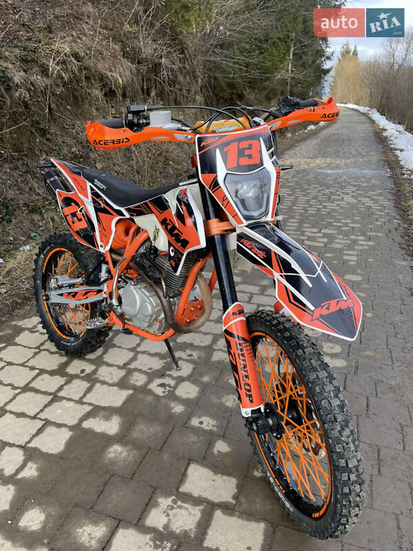 Мотоцикл Позашляховий (Enduro) Geon Terra-X 250