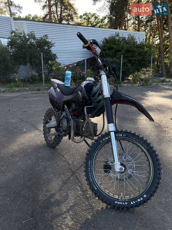 Мотоцикл Кросс Geon X-Pit 150