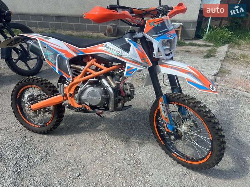 Мотоцикл Классик Geon X-Ride