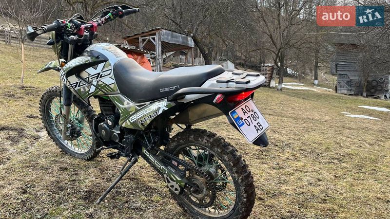 Мотоцикл Классик Geon X-Road 250СВ