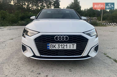 Цены Audi A3 Гибрид (HEV)