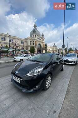 Ціни Toyota Aqua Гібрид (HEV)