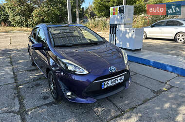 Ціни Toyota Aqua Гібрид (HEV)
