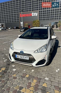 Ціни Toyota Aqua Гібрид (HEV)