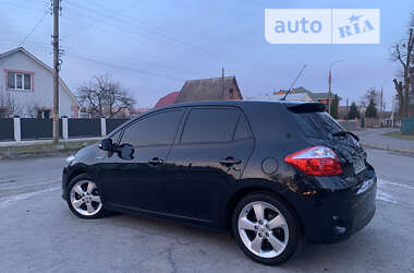 Ціни Toyota Auris Гібрид (HEV)