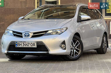 Ціни Toyota Auris Гібрид (HEV)