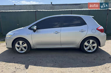 Ціни Toyota Auris Гібрид (HEV)