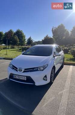 Ціни Toyota Auris Гібрид (HEV)