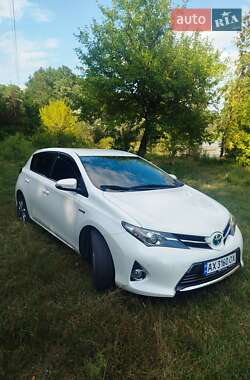 Ціни Toyota Auris Гібрид (HEV)