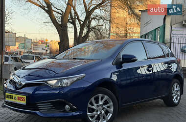 Ціни Toyota Auris Гібрид (HEV)