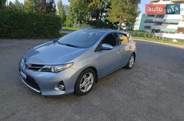 Цены Toyota Auris Гибрид (HEV)