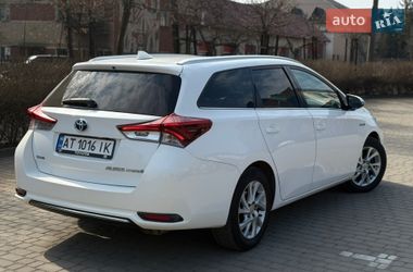 Цены Toyota Auris Гибрид (HEV)