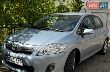 Ціни Toyota Auris Гібрид (HEV)