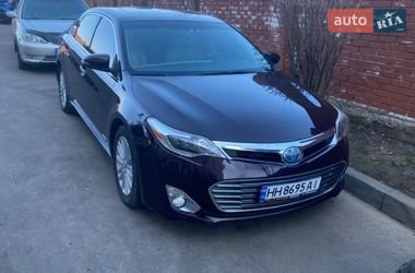 Ціни Toyota Avalon Гібрид (HEV)