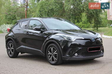 Ціни Toyota C-HR Гібрид (HEV)