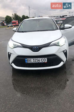 Цены Toyota C-HR Гибрид (HEV)