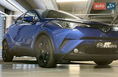 Ціни Toyota C-HR Гібрид (HEV)