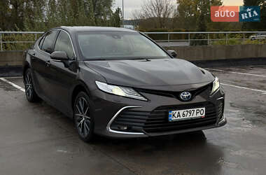 Цены Toyota Camry Гибрид (HEV)