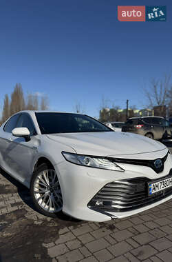 Ціни Toyota Camry Гібрид (HEV)