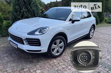 Цены Porsche Cayenne Гибрид (HEV)