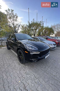 Цены Porsche Cayenne Гибрид (HEV)