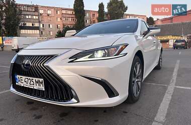 Цены Lexus ES Гибрид (HEV)