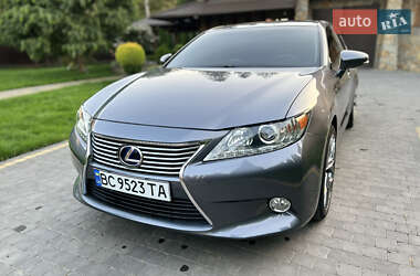 Ціни Lexus ES Гібрид (HEV)