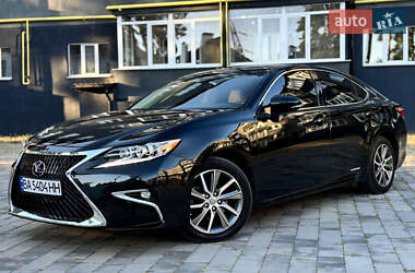 Ціни Lexus ES Гібрид (HEV)