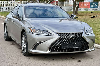 Цены Lexus ES Гибрид (HEV)