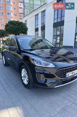 Цены Ford Escape Гибрид (HEV)