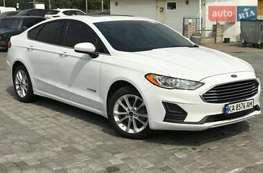 Ціни Ford Fusion Гібрид (HEV)