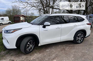 Ціни Toyota Highlander Гібрид (HEV)