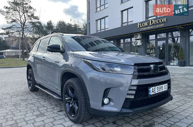 Ціни Toyota Highlander Гібрид (HEV)