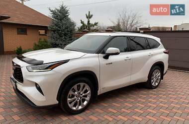Ціни Toyota Highlander Гібрид (HEV)