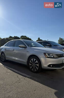 Цены Volkswagen Jetta Гибрид (HEV)