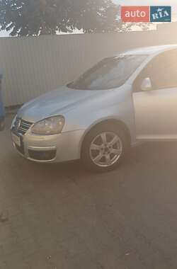 Цены Volkswagen Jetta Гибрид (HEV)