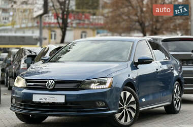 Цены Volkswagen Jetta Гибрид (HEV)
