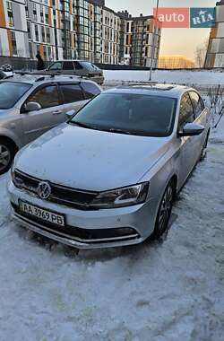 Ціни Volkswagen Jetta Гібрид (HEV)