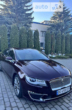 Ціни Lincoln MKZ Гібрид (HEV)