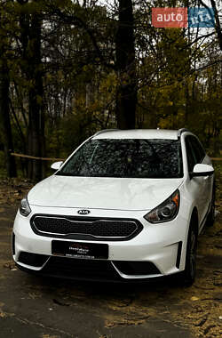 Ціни Kia Niro Гібрид (HEV)